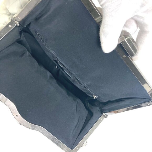 CHANEL Gray Leather Shoulder Bag - Picture 8 of 14